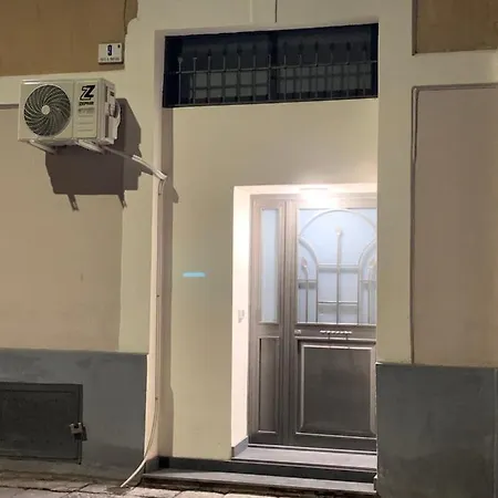 Апартаменты Nuovissimo Indipendente Al Centro !!